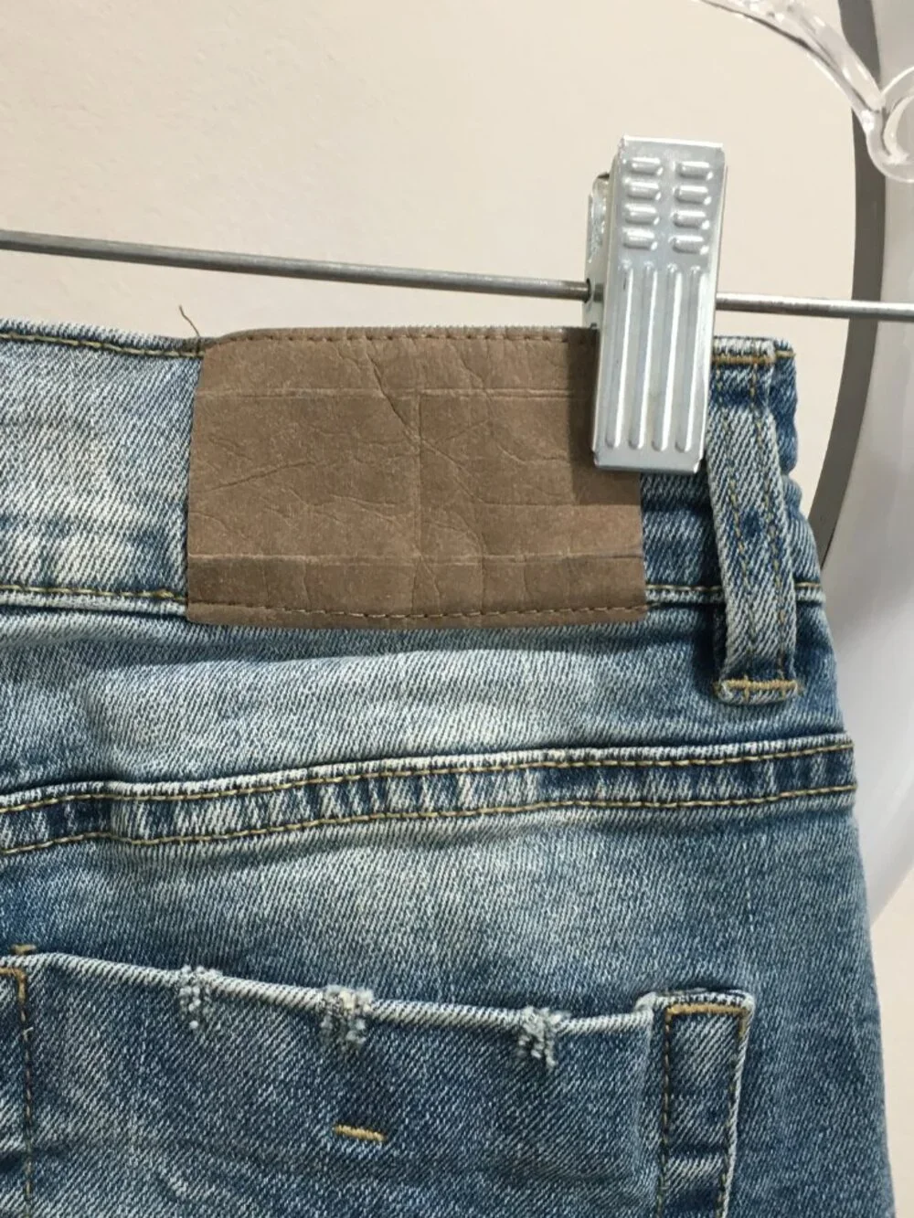 TOMMY HILFIGER Distressed Cut Step Hem Adj Waist Distressed Applique Logo Jeans
